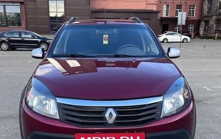 Renault Sandero I, 2013 год, 750 000 рублей, 4 фотография