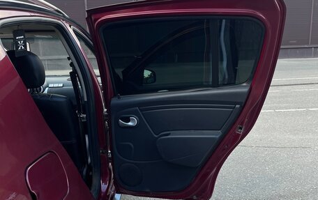 Renault Sandero I, 2013 год, 750 000 рублей, 22 фотография