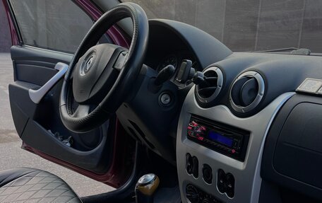 Renault Sandero I, 2013 год, 750 000 рублей, 26 фотография