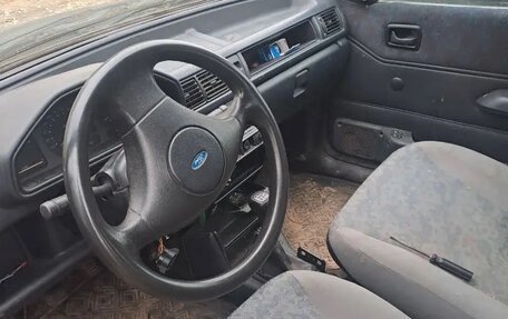 Ford Fiesta, 1994 год, 80 000 рублей, 4 фотография