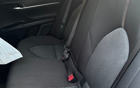 Toyota Camry, 2018 год, 2 750 000 рублей, 13 фотография
