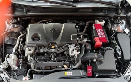 Toyota Camry, 2018 год, 2 750 000 рублей, 12 фотография