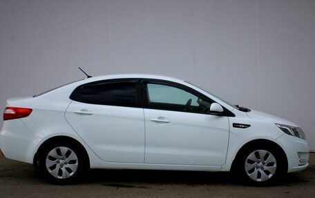 KIA Rio III рестайлинг, 2014 год, 1 055 000 рублей, 8 фотография