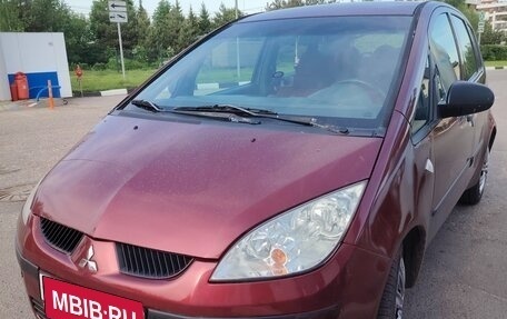 Mitsubishi Colt VI рестайлинг, 2005 год, 370 000 рублей, 1 фотография