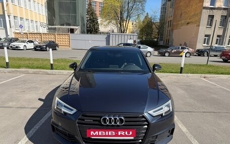 Audi A4, 2017 год, 2 700 000 рублей, 5 фотография