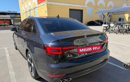 Audi A4, 2017 год, 2 700 000 рублей, 8 фотография