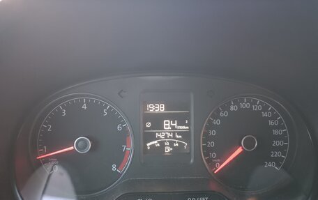Volkswagen Polo VI (EU Market), 2017 год, 1 100 000 рублей, 9 фотография