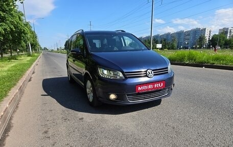 Volkswagen Touran III, 2013 год, 928 000 рублей, 9 фотография