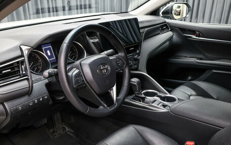 Toyota Camry, 2022 год, 3 227 000 рублей, 17 фотография