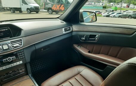 Mercedes-Benz E-Класс, 2013 год, 1 690 000 рублей, 14 фотография