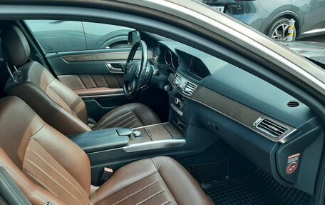 Mercedes-Benz E-Класс, 2013 год, 1 690 000 рублей, 16 фотография