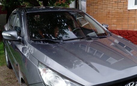 Hyundai ix35 I рестайлинг, 2011 год, 950 000 рублей, 2 фотография