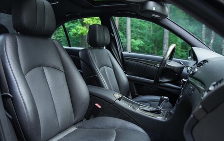 Mercedes-Benz E-Класс, 2007 год, 1 900 000 рублей, 17 фотография