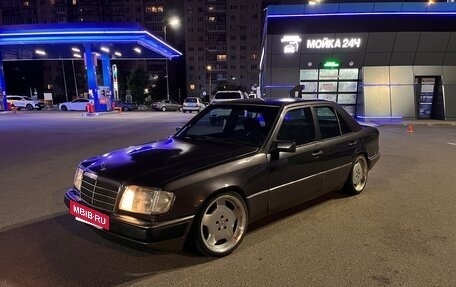 Mercedes-Benz E-Класс, 1994 год, 500 000 рублей, 2 фотография
