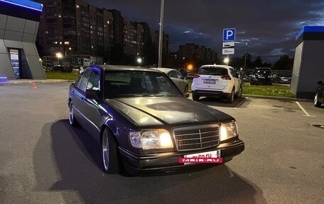 Mercedes-Benz E-Класс, 1994 год, 500 000 рублей, 3 фотография