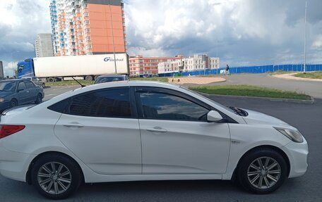 Hyundai Solaris II рестайлинг, 2013 год, 850 000 рублей, 7 фотография