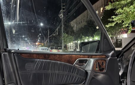 Mercedes-Benz E-Класс, 1997 год, 430 000 рублей, 9 фотография