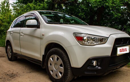 Mitsubishi ASX I рестайлинг, 2011 год, 800 000 рублей, 10 фотография