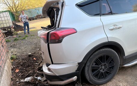 Toyota RAV4, 2017 год, 1 190 000 рублей, 5 фотография