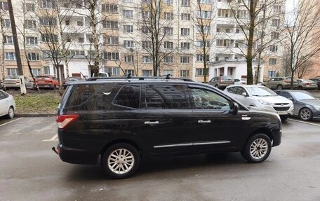 SsangYong Stavic, 2013 год, 800 000 рублей, 1 фотография