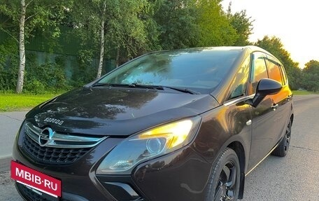 Opel Zafira C рестайлинг, 2012 год, 1 095 000 рублей, 21 фотография