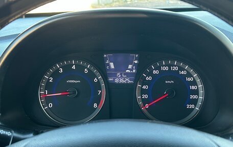Hyundai Solaris II рестайлинг, 2011 год, 650 000 рублей, 6 фотография