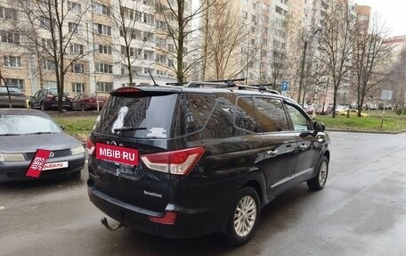 SsangYong Stavic, 2013 год, 800 000 рублей, 7 фотография