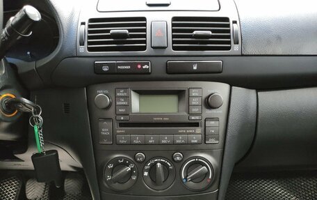 Toyota Avensis III рестайлинг, 2007 год, 799 000 рублей, 12 фотография