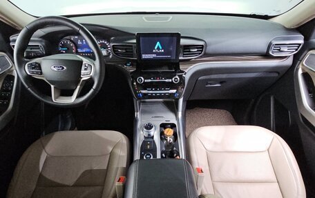 Ford Explorer VI, 2022 год, 6 240 000 рублей, 9 фотография