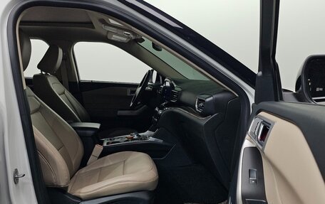 Ford Explorer VI, 2022 год, 6 240 000 рублей, 13 фотография