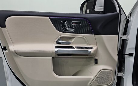 Mercedes-Benz GLB, 2022 год, 3 478 000 рублей, 16 фотография