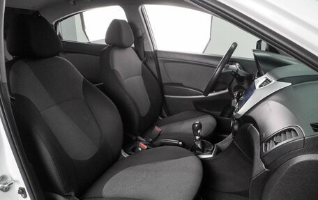 Hyundai Solaris II рестайлинг, 2014 год, 995 000 рублей, 8 фотография