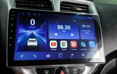 Hyundai Solaris II рестайлинг, 2014 год, 995 000 рублей, 13 фотография