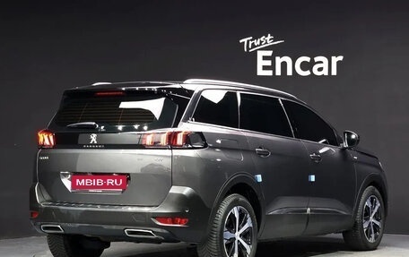 Peugeot 5008 II, 2022 год, 1 390 222 рублей, 4 фотография