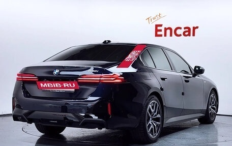 BMW 5 серия, 2023 год, 6 900 000 рублей, 3 фотография