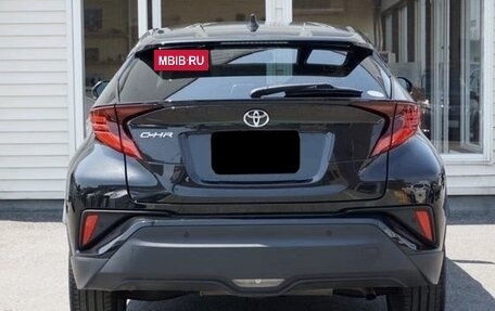 Toyota C-HR I рестайлинг, 2020 год, 1 718 000 рублей, 4 фотография