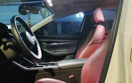 Mazda 3, 2023 год, 1 700 000 рублей, 9 фотография