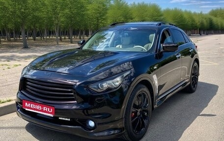 Infiniti FX II, 2011 год, 1 370 000 рублей, 2 фотография
