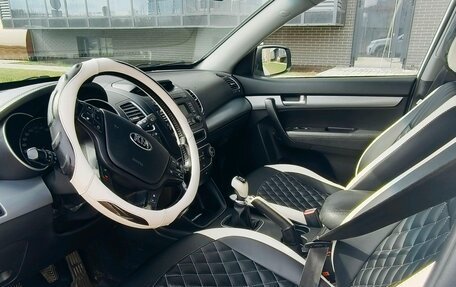 KIA Sorento II рестайлинг, 2013 год, 1 400 000 рублей, 16 фотография