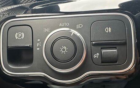 Mercedes-Benz A-Класс, 2023 год, 1 580 000 рублей, 13 фотография