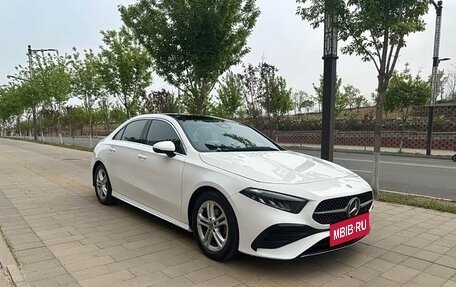 Mercedes-Benz A-Класс, 2023 год, 1 580 000 рублей, 3 фотография