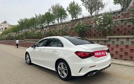 Mercedes-Benz A-Класс, 2023 год, 1 580 000 рублей, 6 фотография