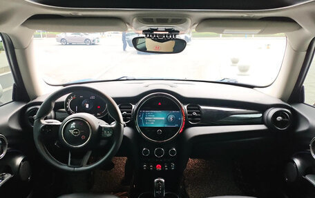 MINI Clubman, 2022 год, 1 801 003 рублей, 6 фотография