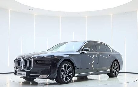 BMW 7 серия, 2023 год, 10 400 311 рублей, 2 фотография