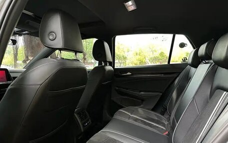 Volkswagen Golf VIII, 2022 год, 1 670 005 рублей, 8 фотография