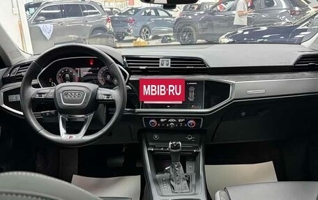 Audi Q3 Sportback, 2022 год, 2 390 000 рублей, 14 фотография