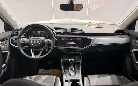 Audi Q3 Sportback, 2022 год, 2 310 000 рублей, 13 фотография