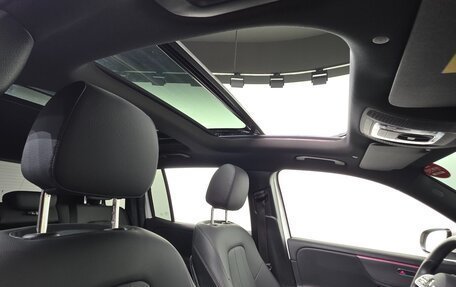 Mercedes-Benz GLB, 2021 год, 3 138 000 рублей, 24 фотография