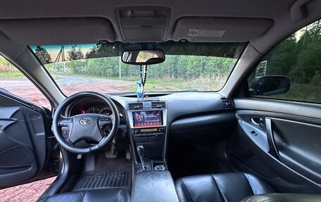 Toyota Camry, 2006 год, 1 300 000 рублей, 7 фотография