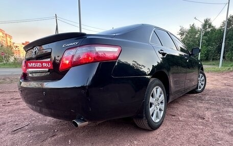 Toyota Camry, 2006 год, 1 300 000 рублей, 4 фотография